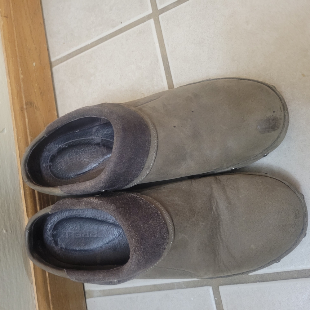 Merrell  Tan Suede Shoes - Picture 7 of 7